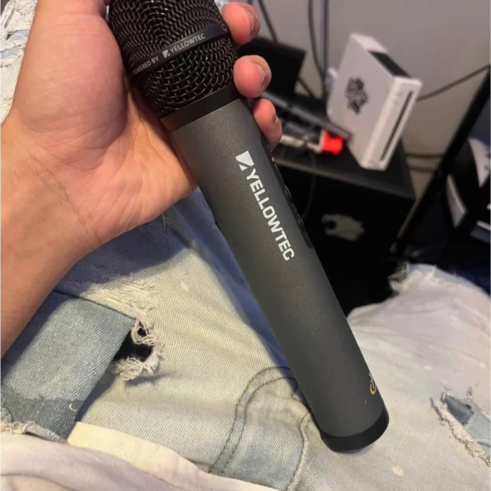 Wireless Handheld Microphone - Black